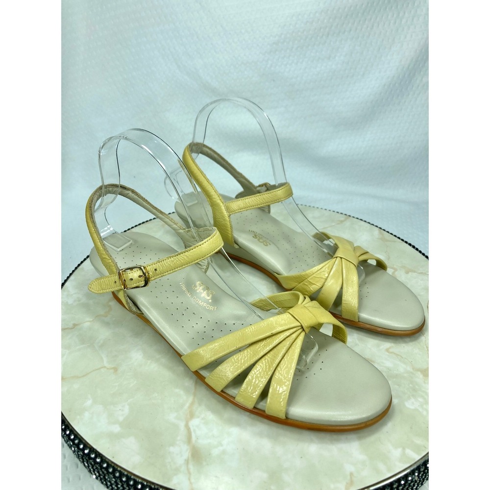 SAS Strippy Ankle Strap Wedge Heel Sandals Women 10.5 Cream Leather Comfy Office